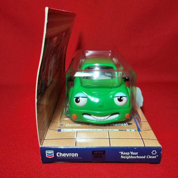 Chevron Cars Kelly Kompact Green Door Coupe 1998 Collectible Toy - Picture 1 of 13